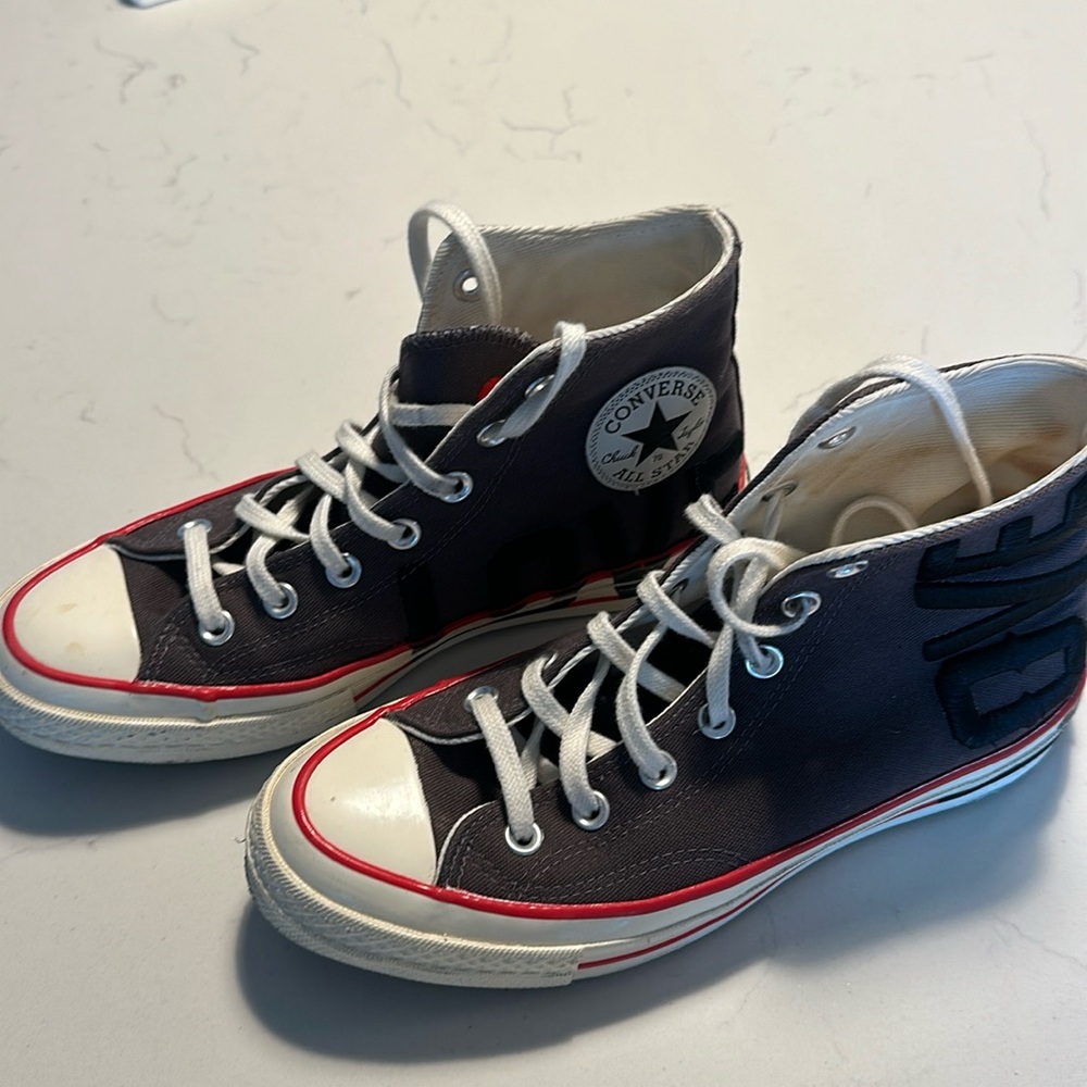 Converse high tops- Chuck Taylor ALL STAR